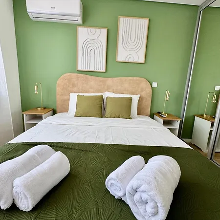 Apartment Universe By Mymoradia