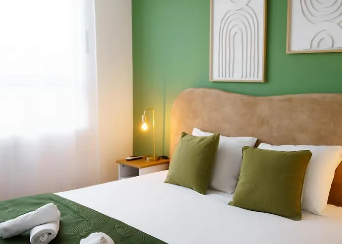 Universe By Mymoradia