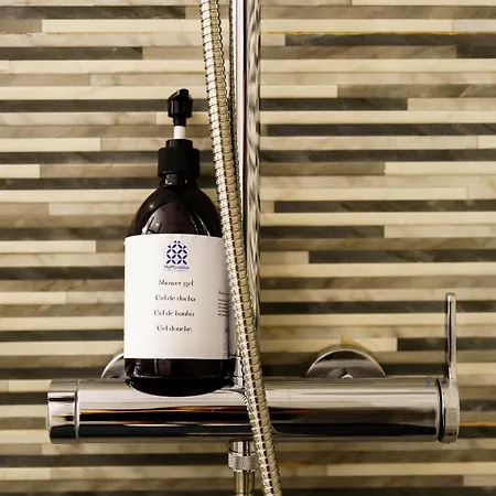 Apartman Universe By Mymoradia